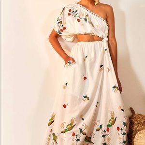 Farm Rio Gorgeous embroidered one shoulder cutout detail linen blend